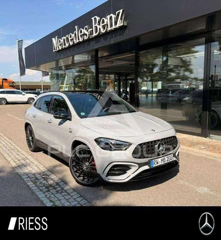 2026 Mercedes Benz GLA 35 AMG