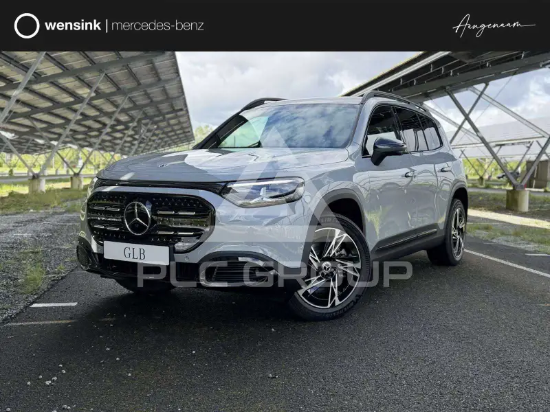 2026 Mercedes Benz GLB 250