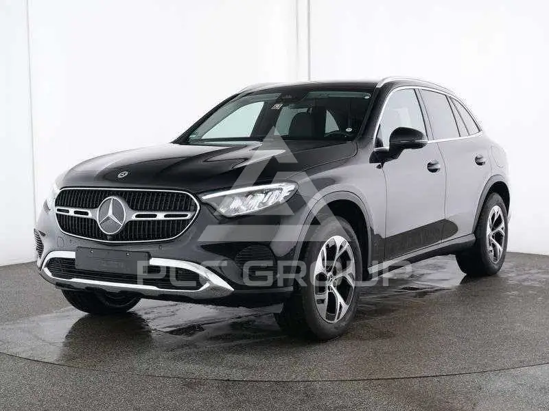 2026 Mercedes Benz GLC 300