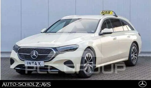 2026 Mercedes Benz E 200