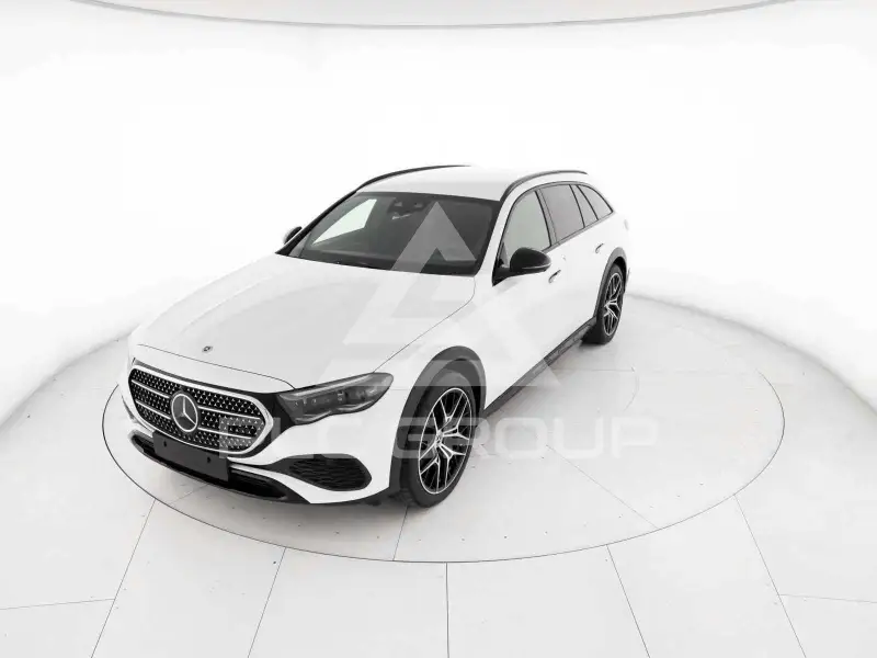 2026 Mercedes Benz E 220