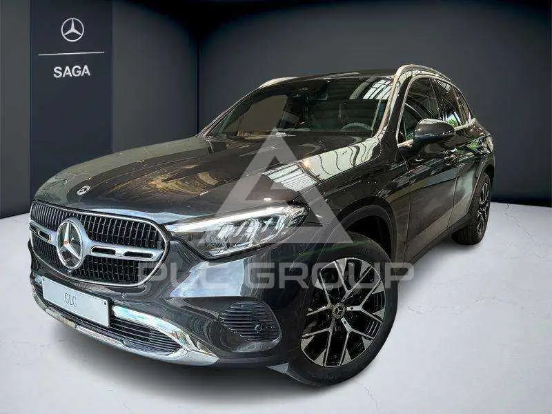 2026 Mercedes Benz GLC 200