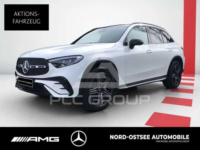 2026 Mercedes Benz GLC 200