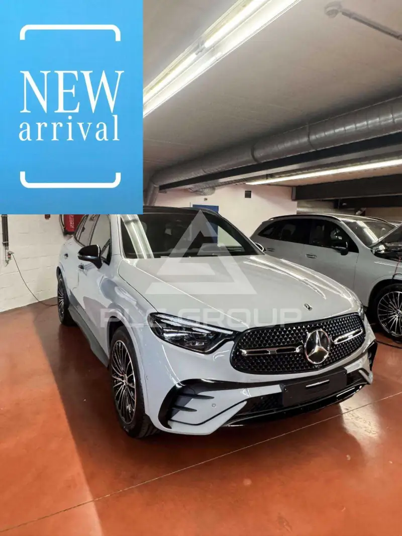 2026 Mercedes Benz GLC 200