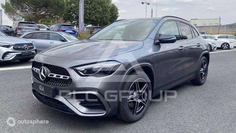 2026 Mercedes Benz GLA 200
