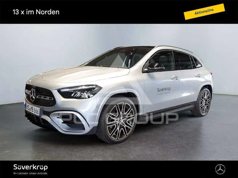 2026 Mercedes Benz GLA 220