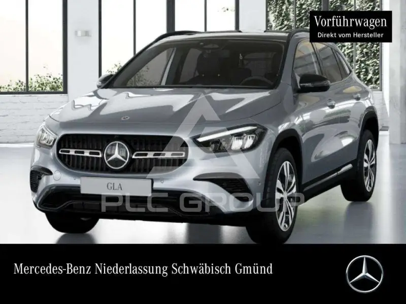 2026 Mercedes Benz GLA 220