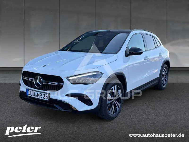 2026 Mercedes Benz GLA 220