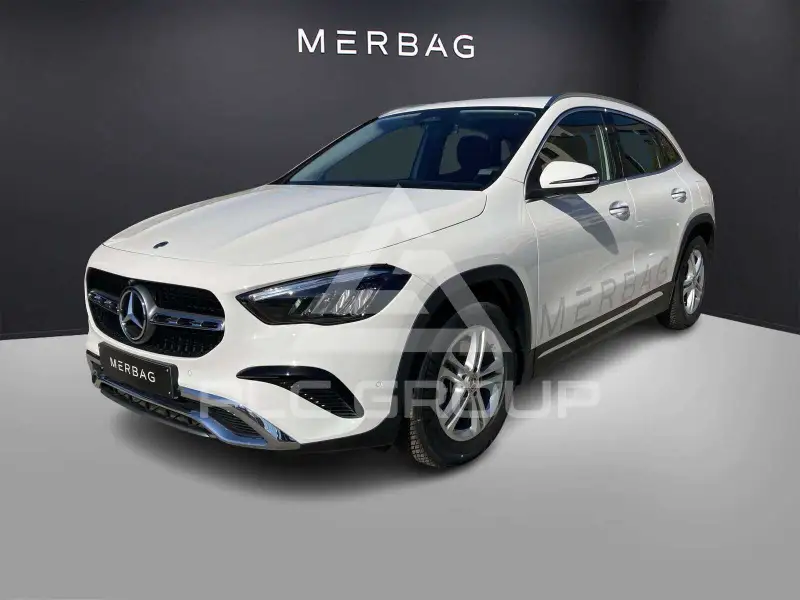 2026 Mercedes Benz GLA 220