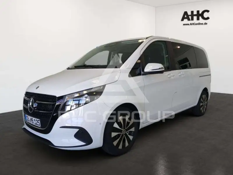 2026 Mercedes Benz V 220