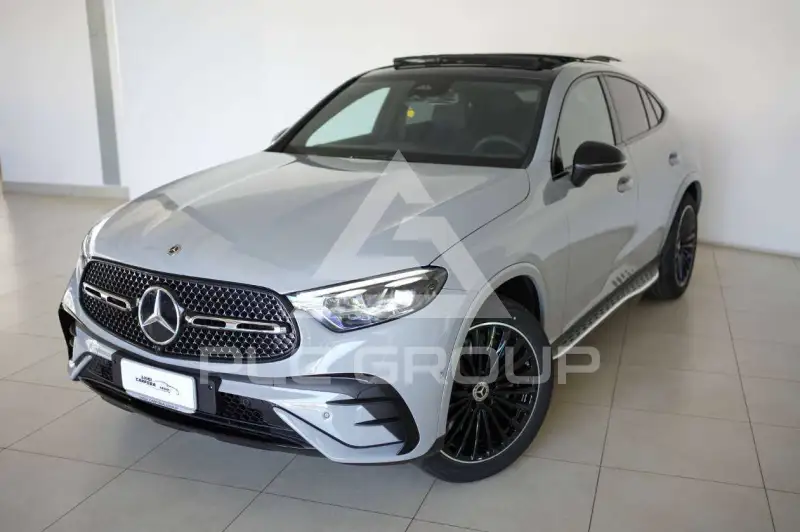 2026 Mercedes Benz GLC 220