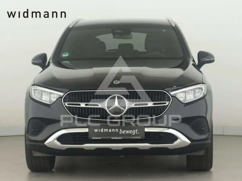 2026 Mercedes Benz GLC 220