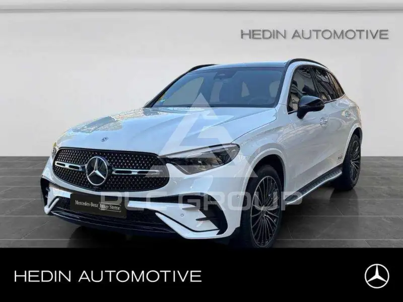 2026 Mercedes Benz GLC 220