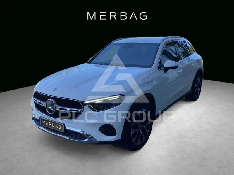 2026 Mercedes Benz GLC 220