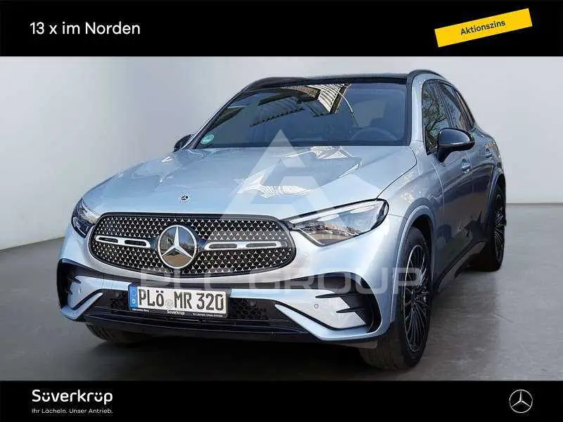 2026 Mercedes Benz GLC 220