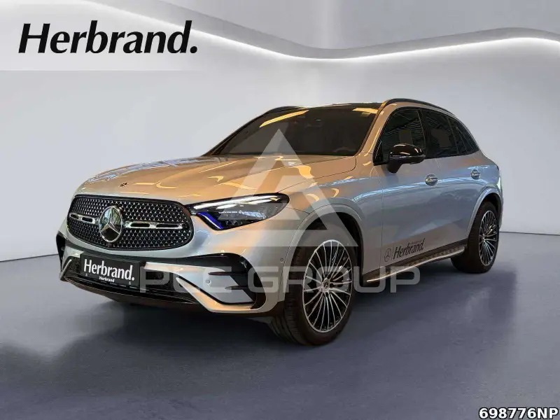 2026 Mercedes Benz GLC 220