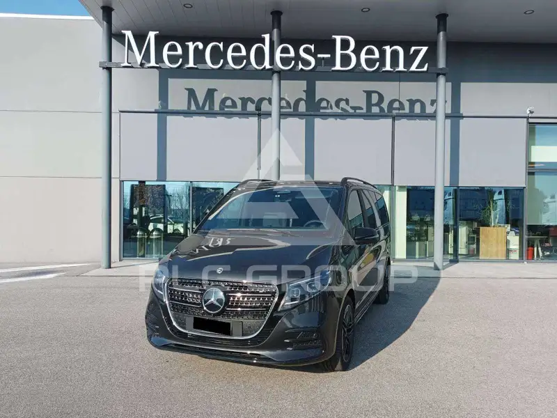 2026 Mercedes Benz V 300