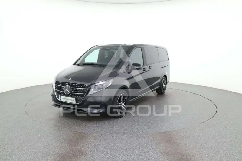 2026 Mercedes Benz V 300