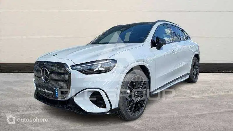 2026 Mercedes Benz GLC 400