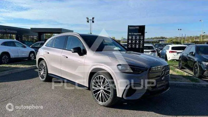 2026 Mercedes Benz GLC 400