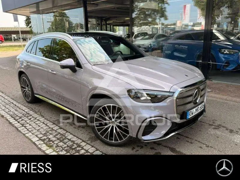 2026 Mercedes Benz GLC 400