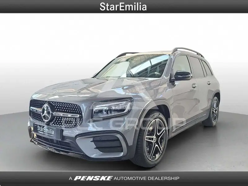 2026 Mercedes Benz GLB 180