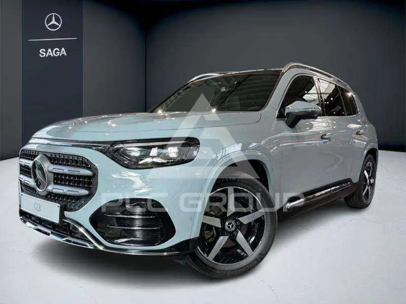 2026 Mercedes Benz GLB 180