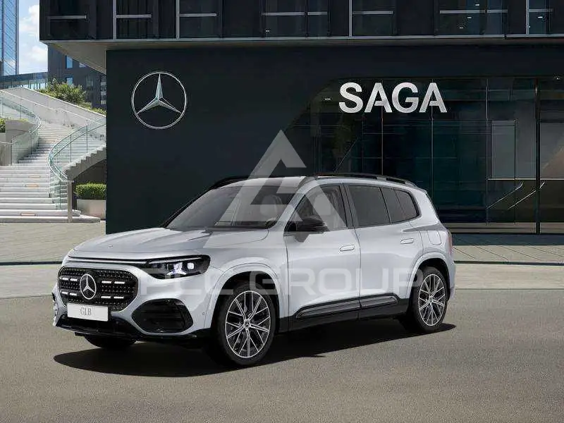 2026 Mercedes Benz GLB 180