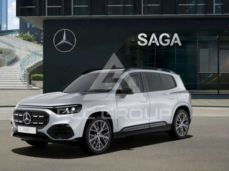 2026 Mercedes Benz GLB 180