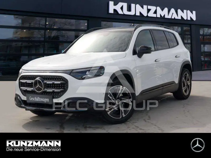 2026 Mercedes Benz GLB 180