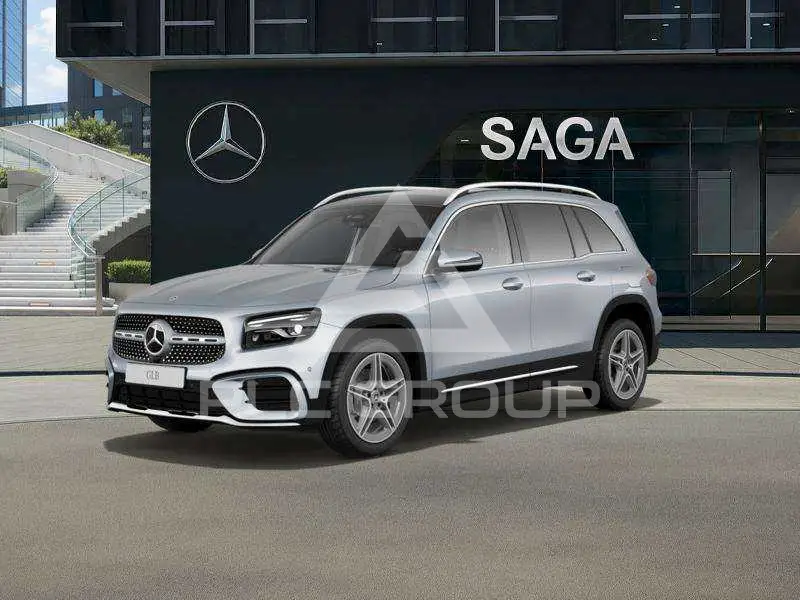 2026 Mercedes Benz GLB 180