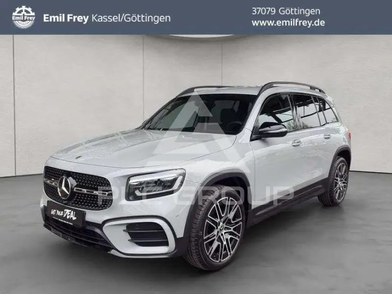 2026 Mercedes Benz GLB 180
