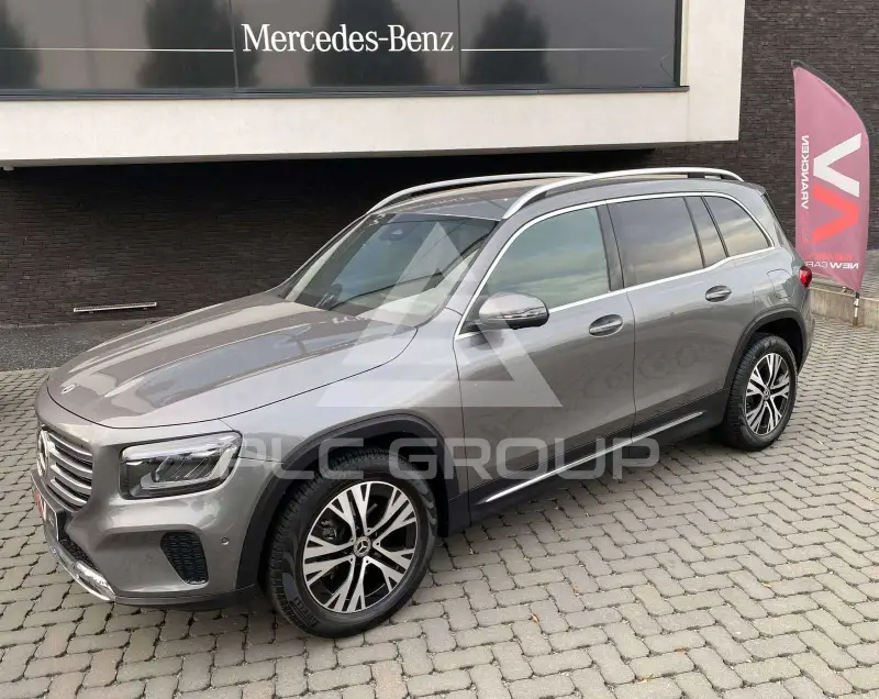 2026 Mercedes Benz GLB 180
