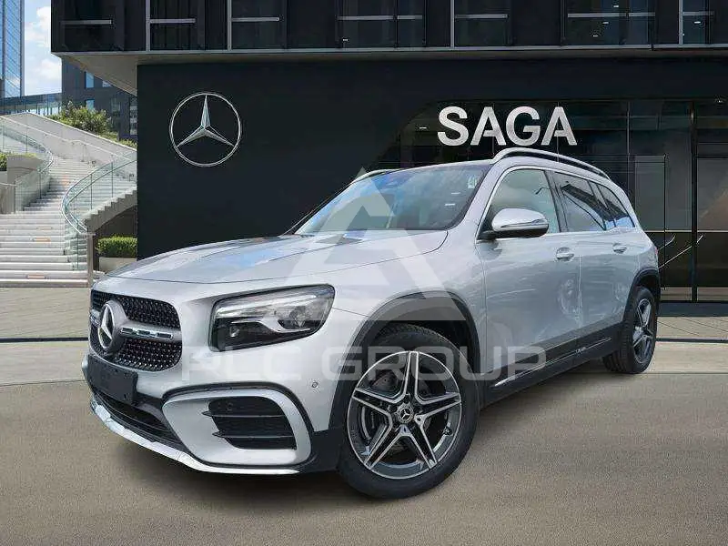 2026 Mercedes Benz GLB 180
