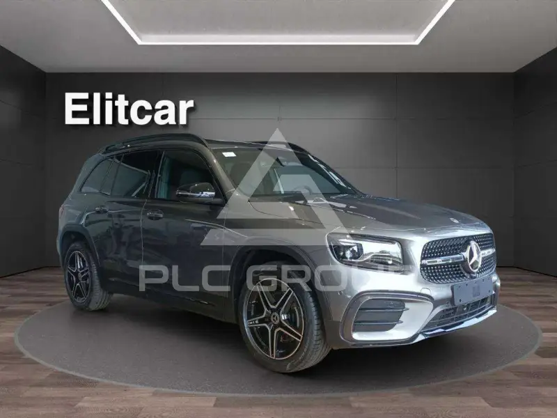 2026 Mercedes Benz GLB 180