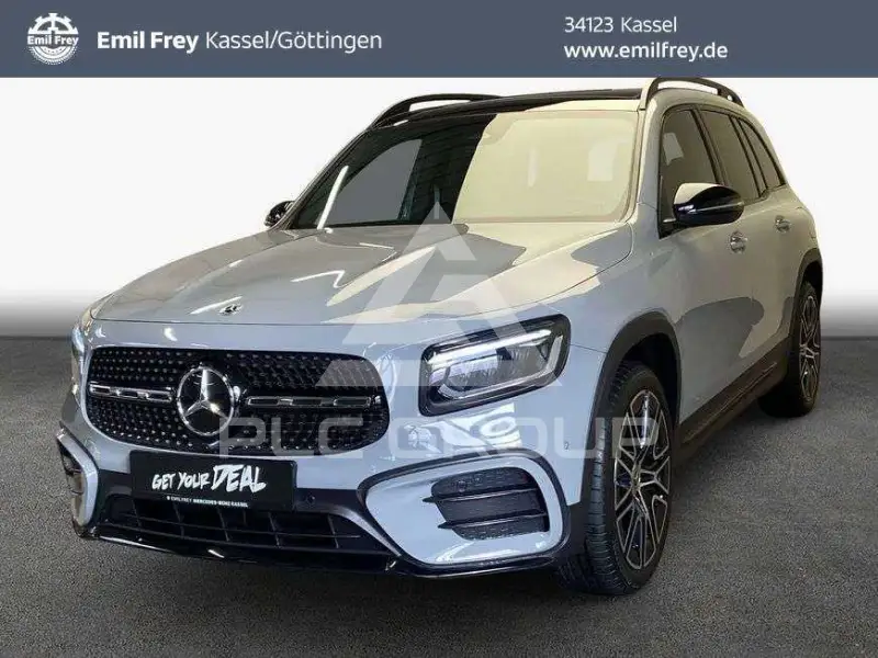 2026 Mercedes Benz GLB 180
