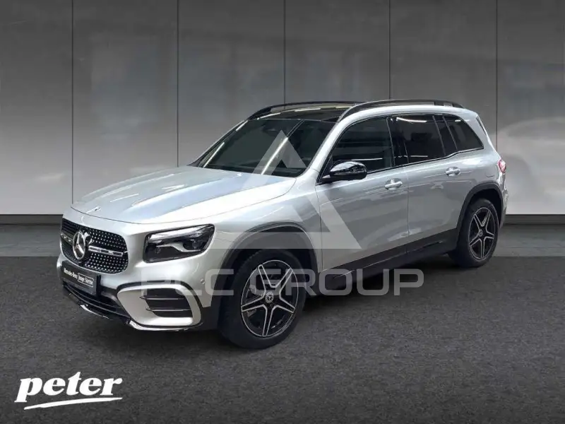 2026 Mercedes Benz GLB 220