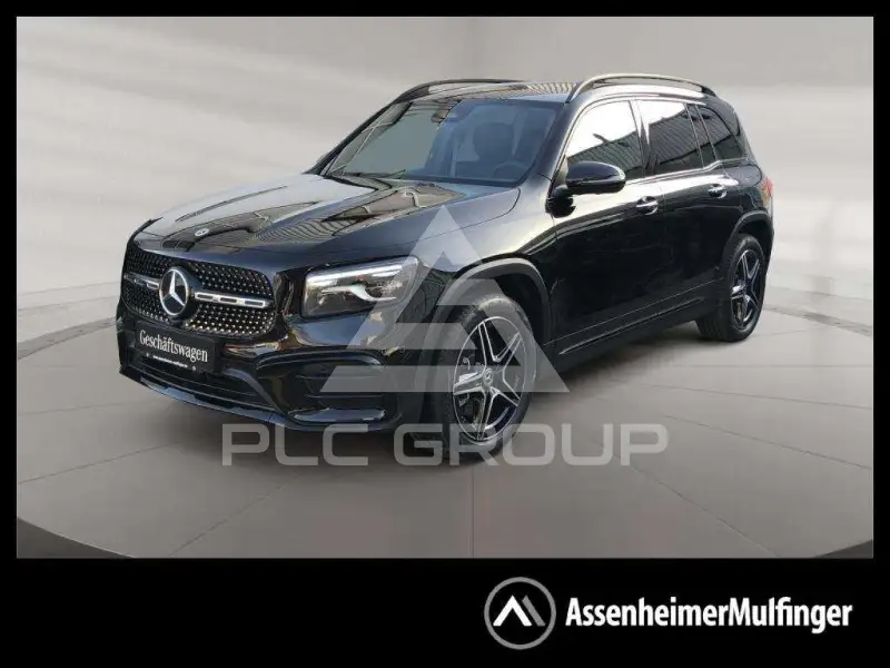 2026 Mercedes Benz GLB 220