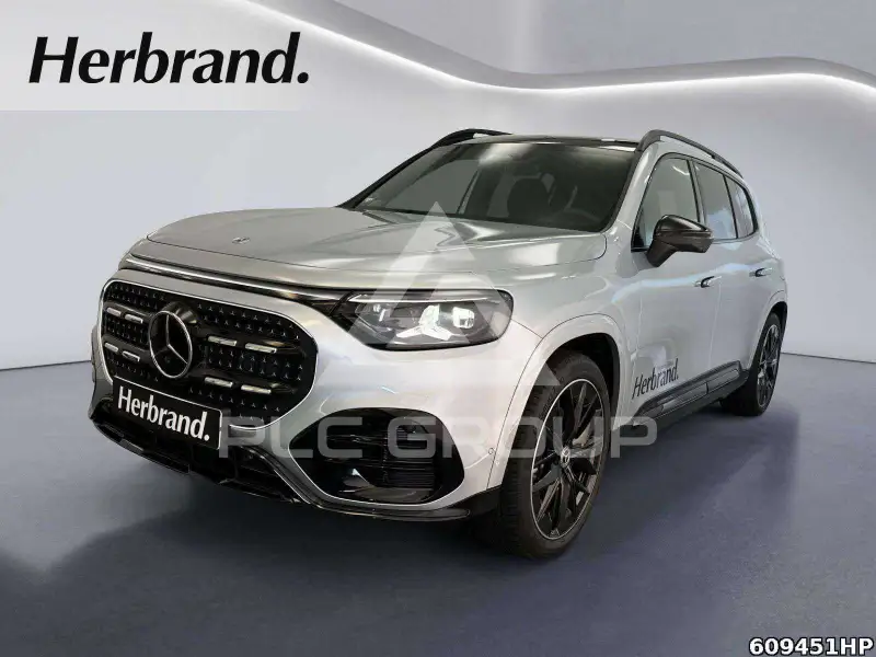 2026 Mercedes Benz GLB 220