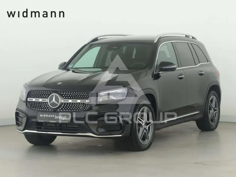 2026 Mercedes Benz GLB 220
