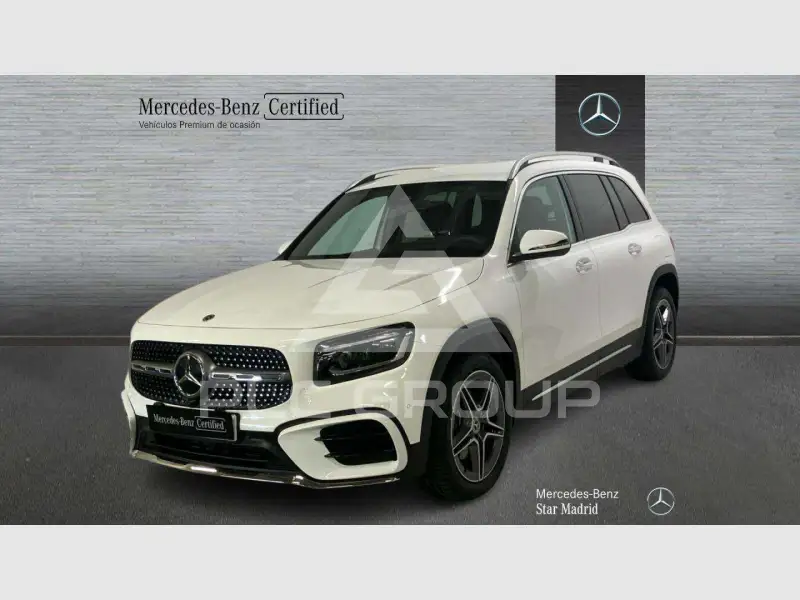 2026 Mercedes Benz GLB 220