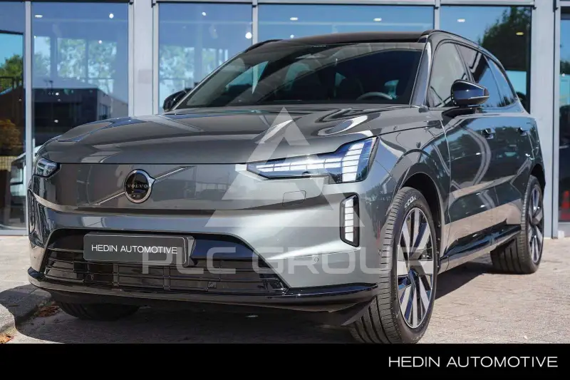 2026 Volvo EX 90
