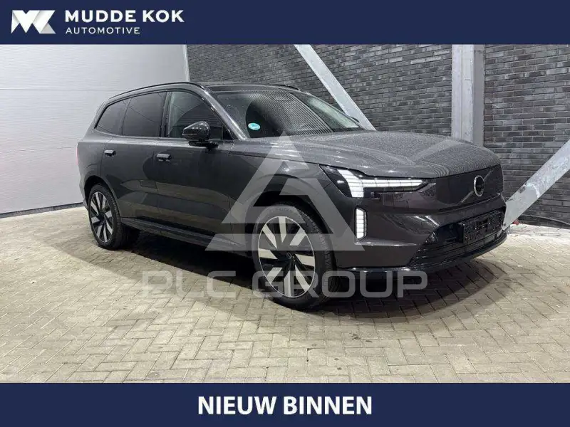 2026 Volvo EX 90