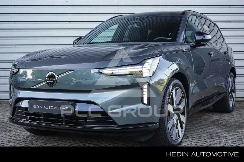 2026 Volvo EX 90