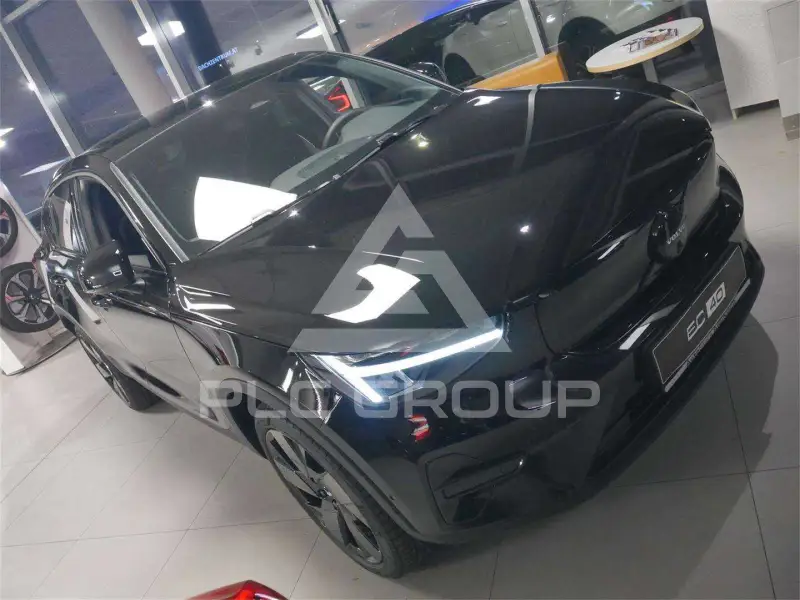 2026 Volvo EX 40