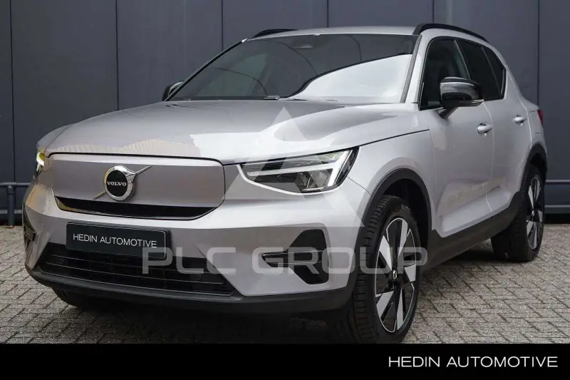2026 Volvo EX 40