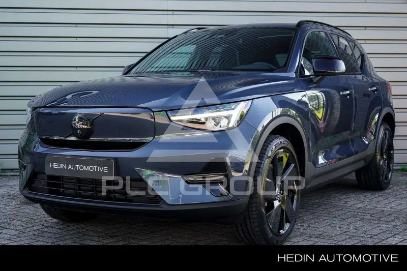 2026 Volvo EX 40