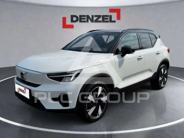 2026 Volvo EX 40