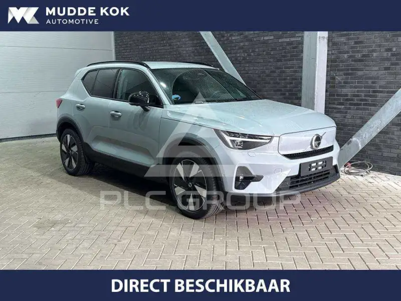 2026 Volvo EX 40