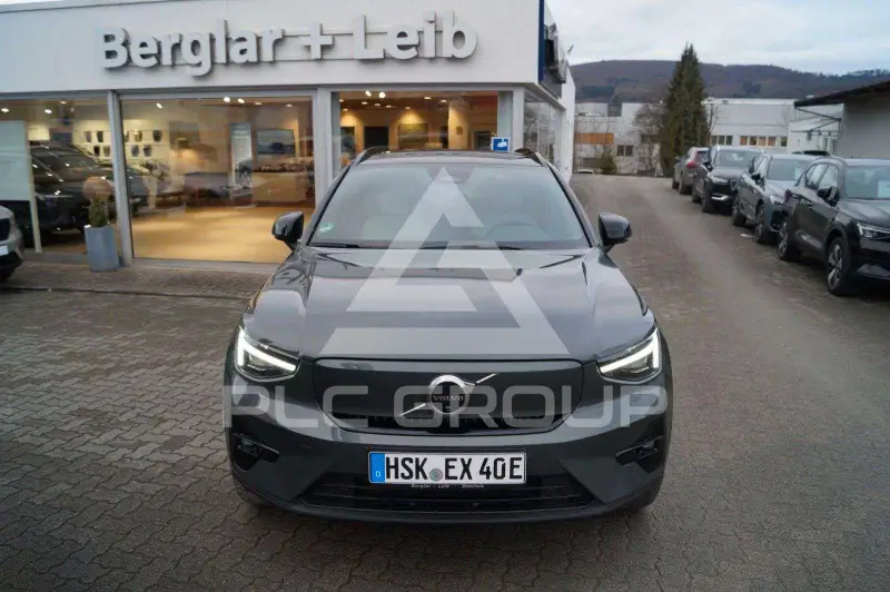 2026 Volvo EX 40